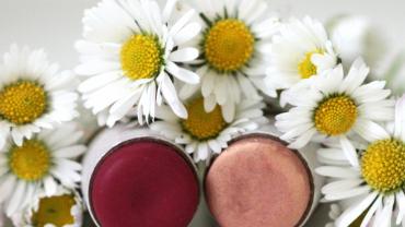9 Reasons Why Naked Truth Beauty is Perfect Mom Makeup